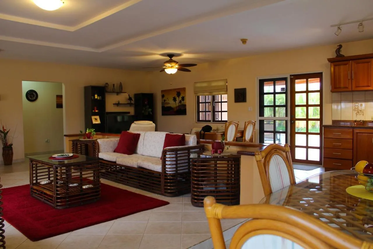 Sunrise Villa Noord